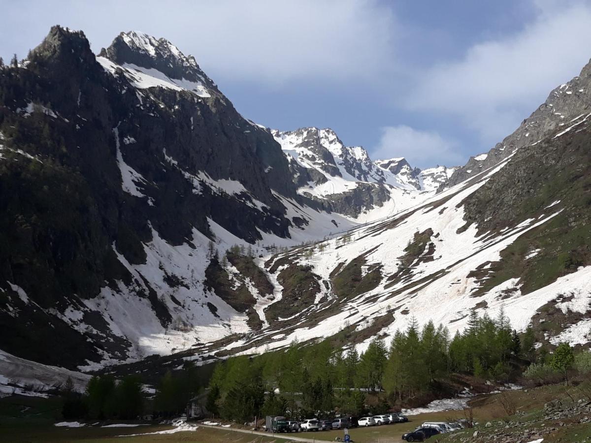 Rifugio Prati Del Vallone Pietraporzio Exterior photo